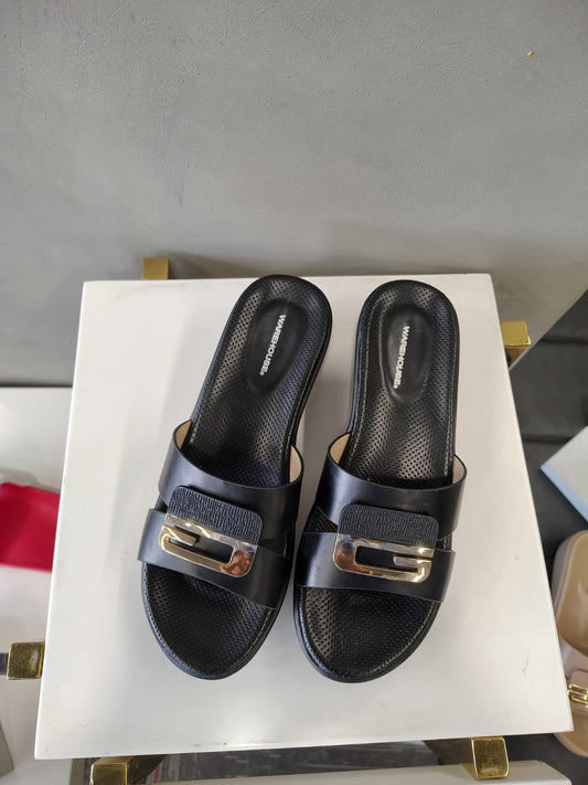 Women Golden Buckle Sandal