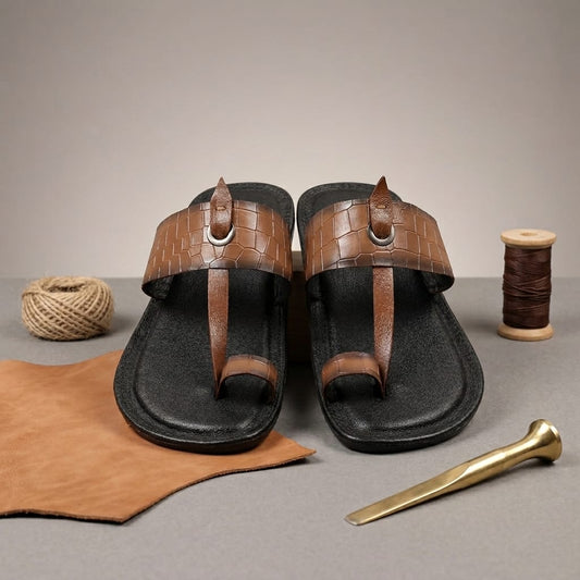 Zillionaire Kolhapuri-Style Chappal for Men
