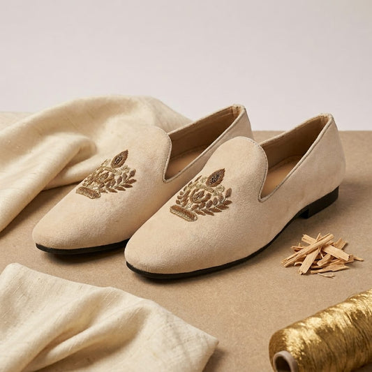 Ethnic Mojari for Men