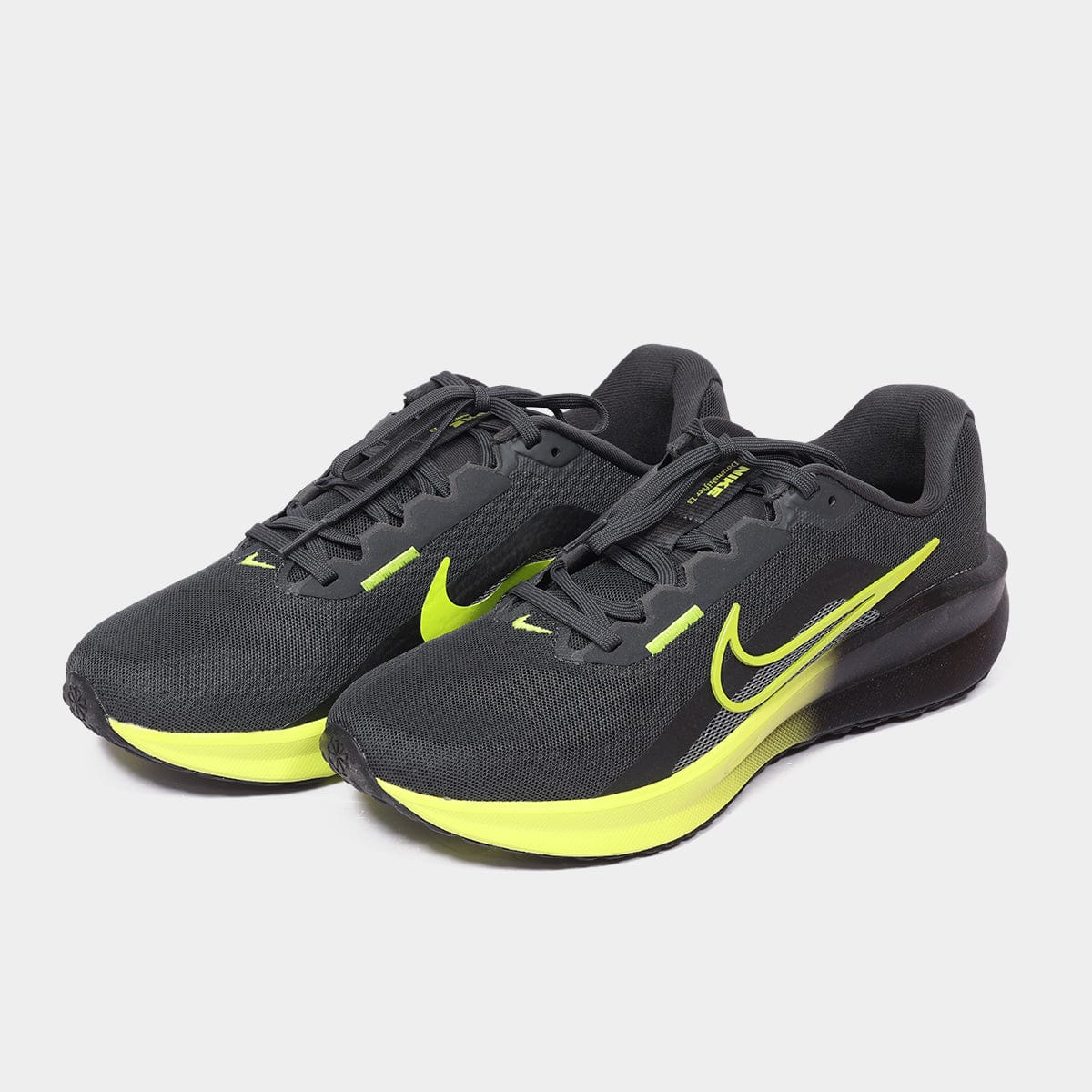 Nike Downshifter 13 Men's Road Running Shoes
