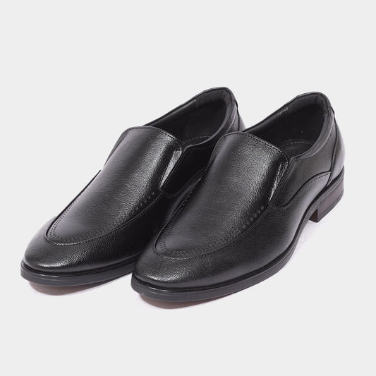 Zillionaire Black Pointed Toe Formal Shoe for Men
