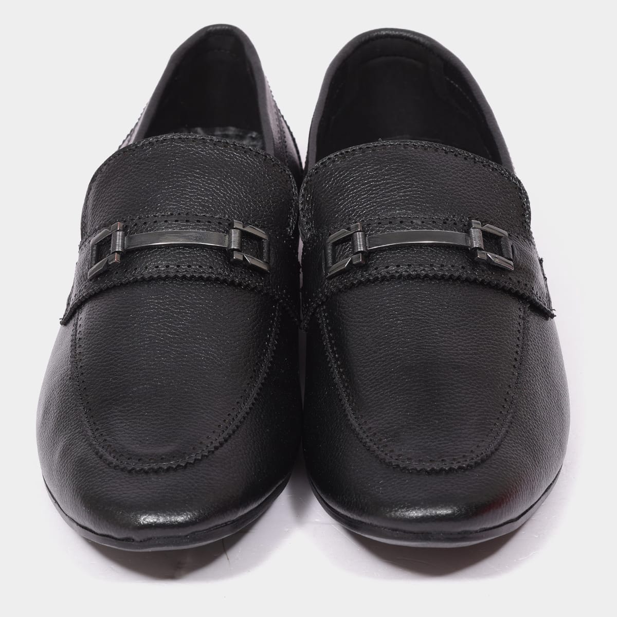 Zillionaire Textured Leather Casual Loafers for Men