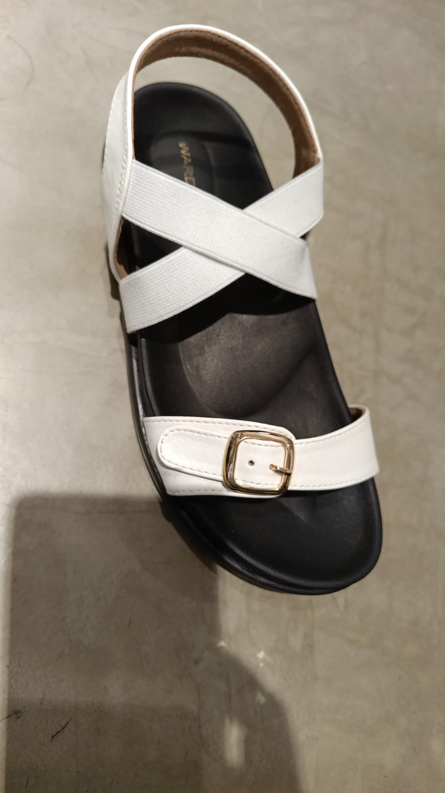 Crisscross Comfort Sandal For Women    92600wm